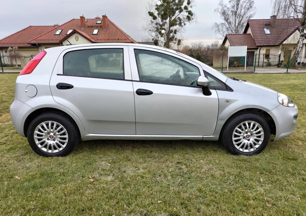 Fiat Punto cena 11500 przebieg: 47600, rok produkcji 2017 z Gryfice małe 37